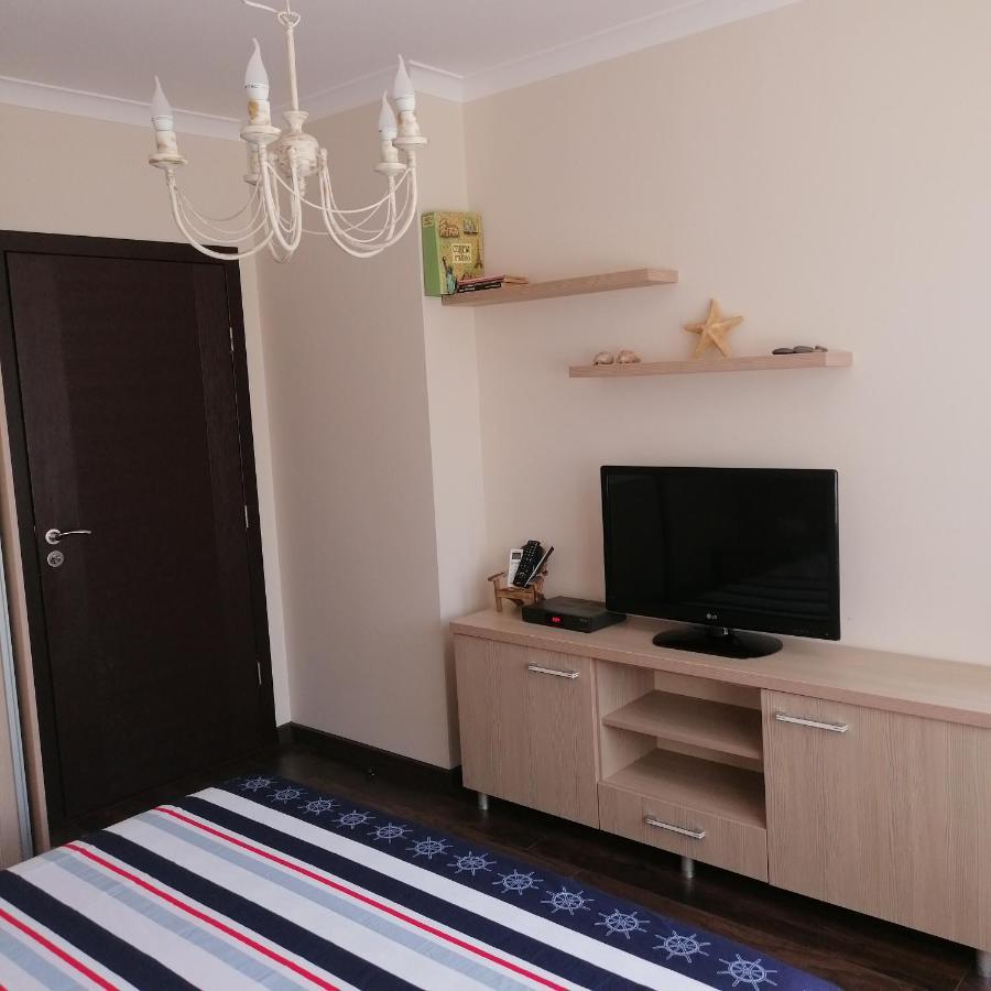 Apartments Dona เชอร์โนโมเรทส์ ภายนอก รูปภาพ