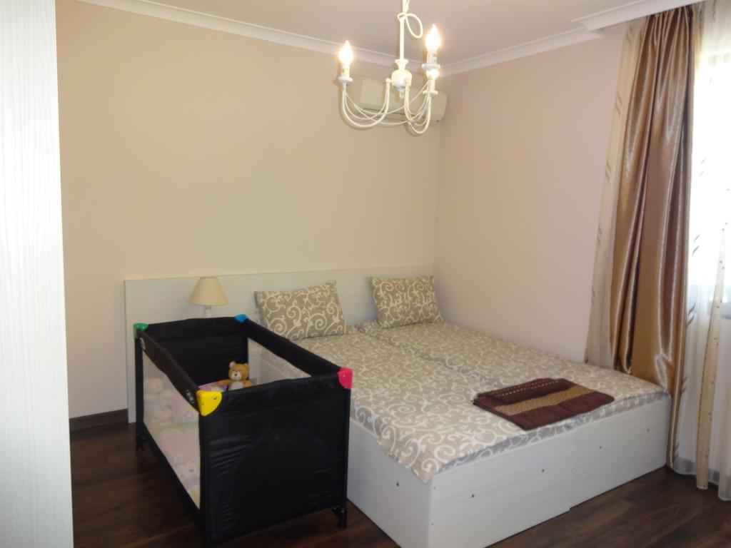Apartments Dona เชอร์โนโมเรทส์ ภายนอก รูปภาพ