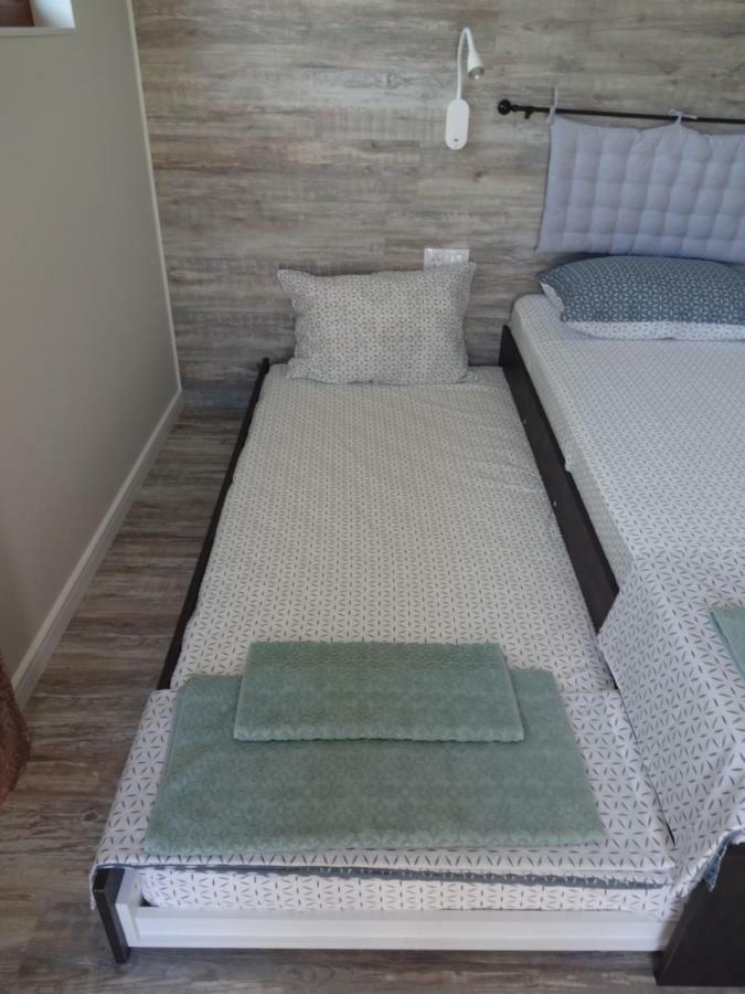Apartments Dona เชอร์โนโมเรทส์ ภายนอก รูปภาพ